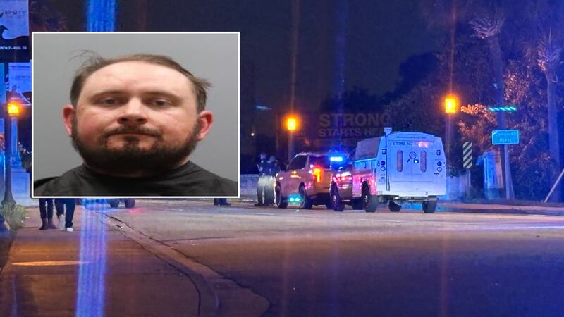 534740 Man claims he killed wife with sword, police say
